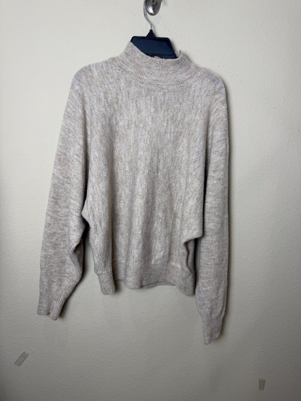 H&M Mock Neck Oatmeal Tan Bat Wing Sweater Neutral Size Small - Picture 8 of 11